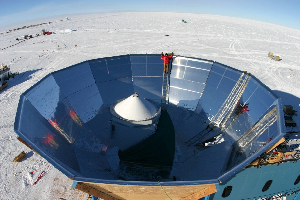 View of QUaD at the South Pole